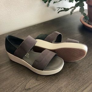 Super cute platform wedge sandals/shoes, Nicole Imogen in Mint